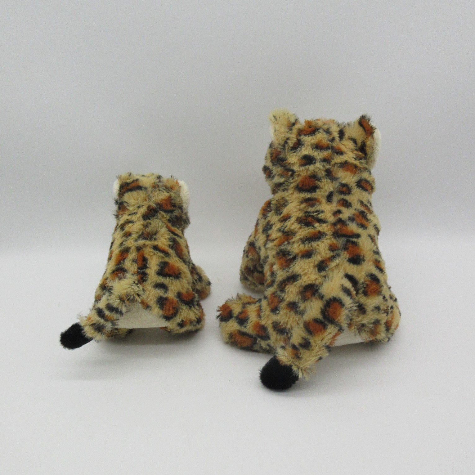 Plush Sitting Leopard