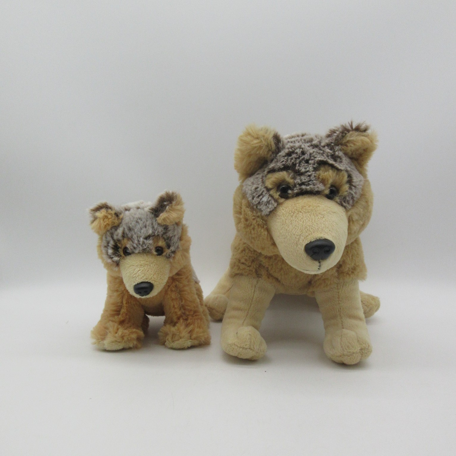 Plush Sitting Wolf